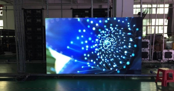 làm bảng hiệu led ma trận giá rẻ h2 0868 044 249
