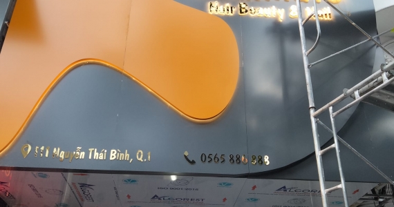 làm bảng hiệu đẹp h2 0868 044 249