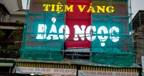 mặt dựng alu chữ nổi h2 0868044249