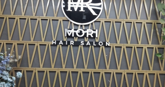 làm backdrop lễ tân spa salon - h2 0868 044 249