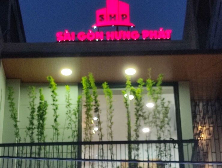 Thiết kế thi công công ty BĐS